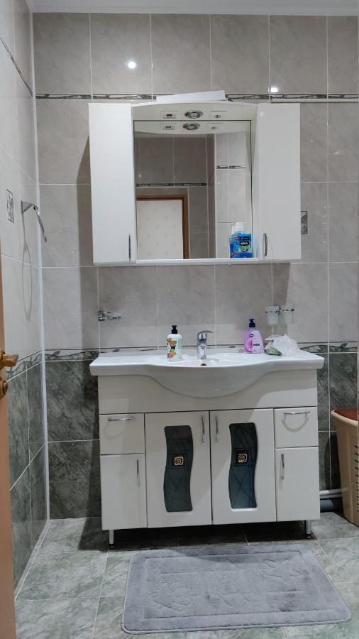 Stefan Cel Mare 64 Apartment Chisinau Exterior photo