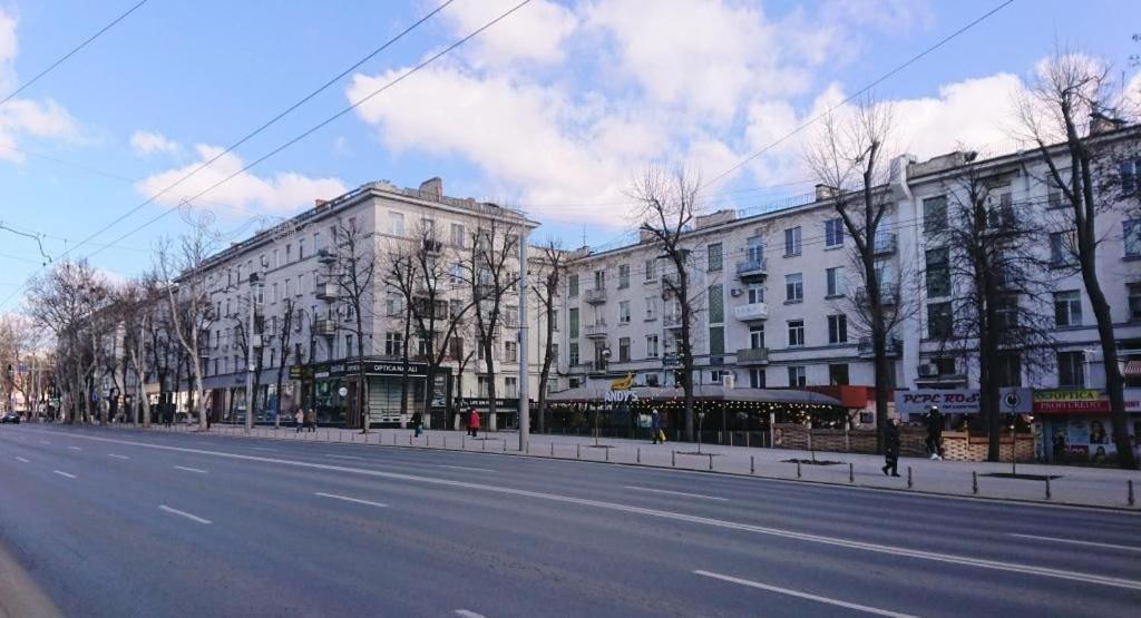 Stefan Cel Mare 64 Apartment Chisinau Exterior photo